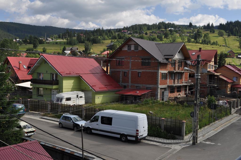 Готель Casa Emilia Ватра-Дорней Екстер'єр фото